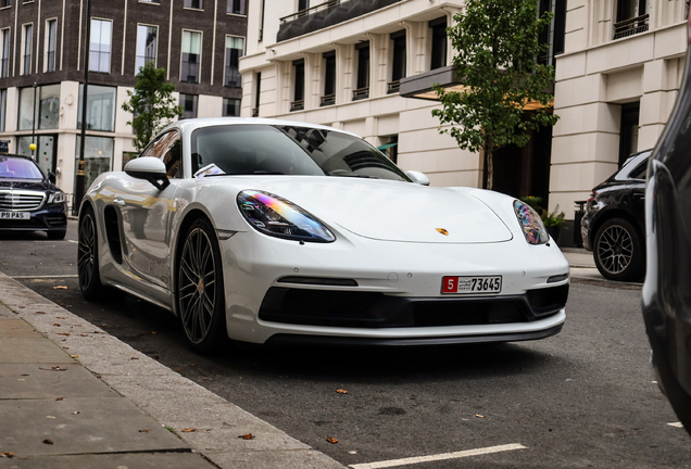 Porsche 718 Cayman GTS