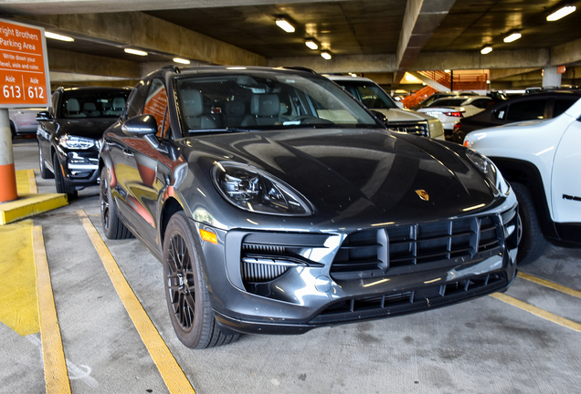 Porsche 95B Macan GTS MkII
