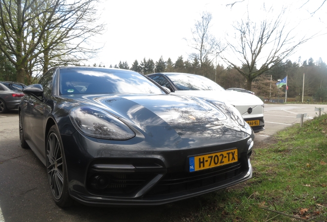 Porsche 971 Panamera Turbo S E-Hybrid MkI
