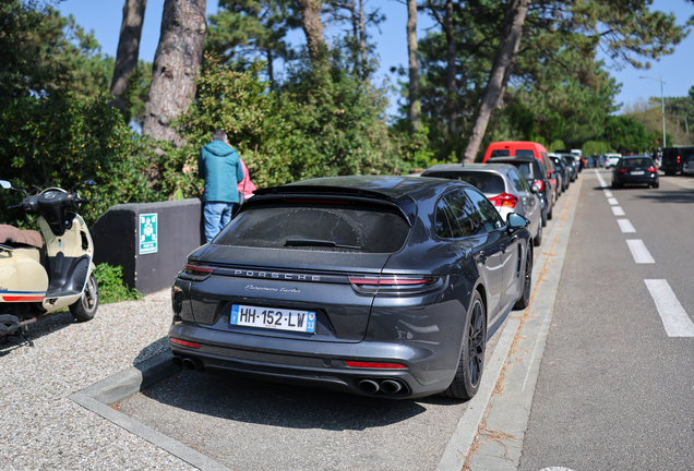 Porsche 971 Panamera Turbo Sport Turismo