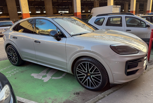Porsche Cayenne Coupé Turbo E-Hybrid