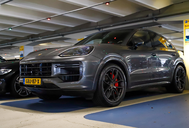 Porsche Cayenne Coupé Turbo E-Hybrid