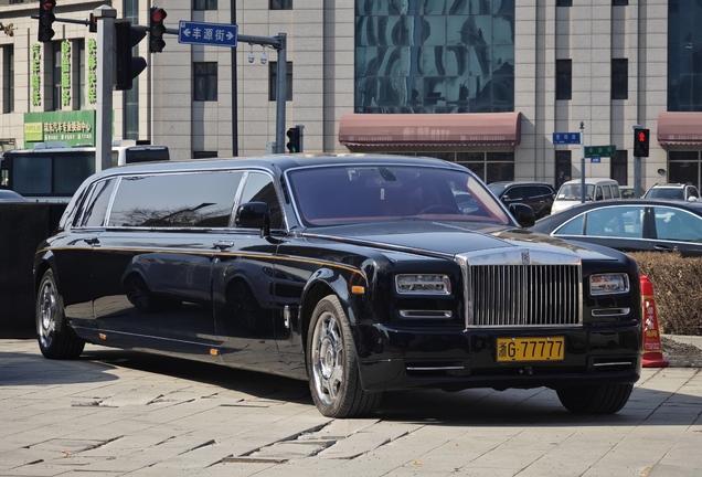 Rolls-Royce Phantom Limousine