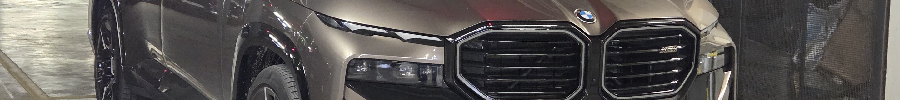 BMW XM G09