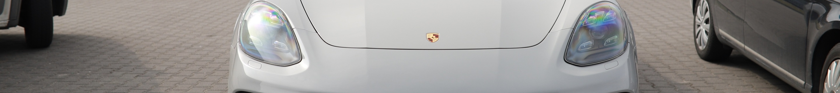 Porsche 971 Panamera Turbo S E-Hybrid MkI