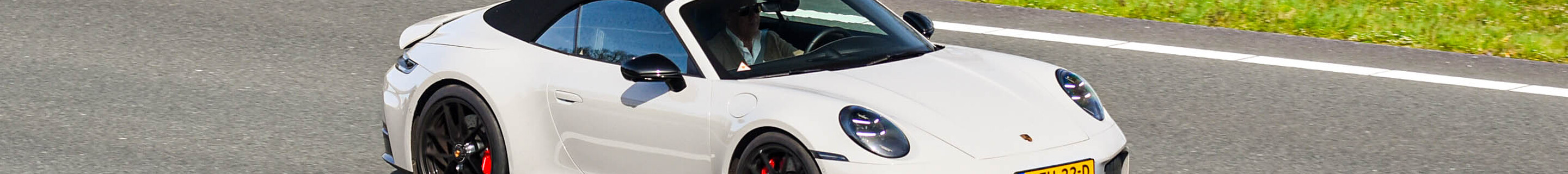 Porsche 992 Carrera 4 GTS Cabriolet MkII