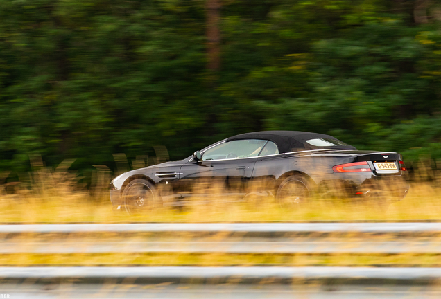Aston Martin DB9 Volante
