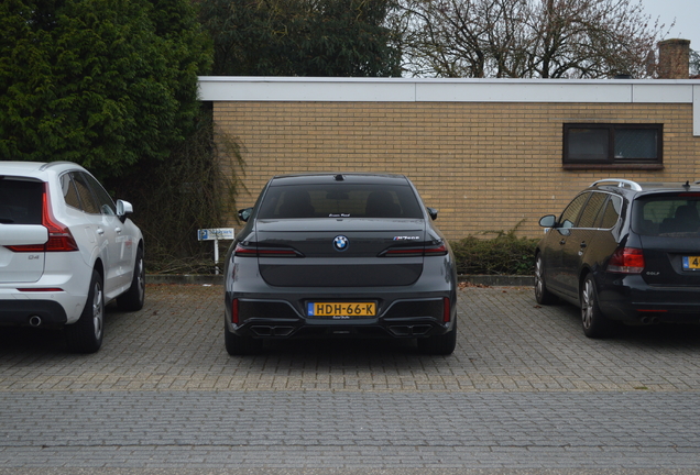 BMW M760e xDrive