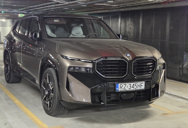 BMW XM G09