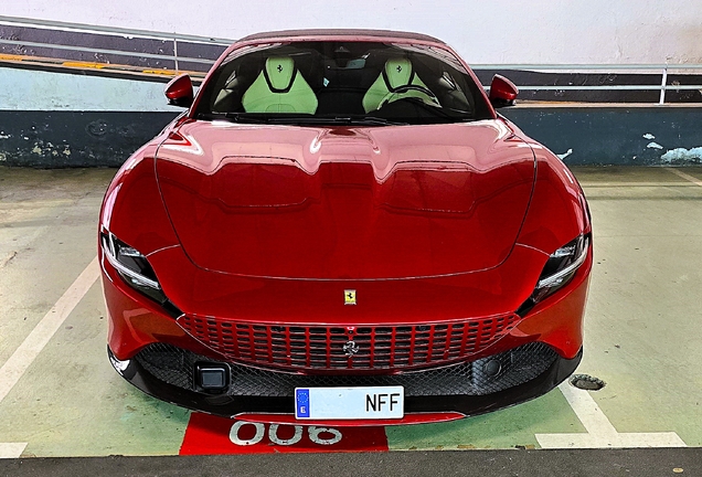 Ferrari Roma Spider