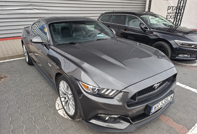Ford Mustang GT 2015