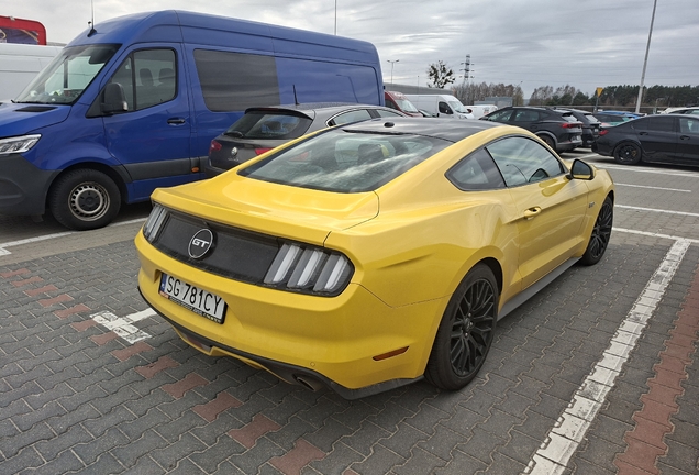 Ford Mustang GT 2015