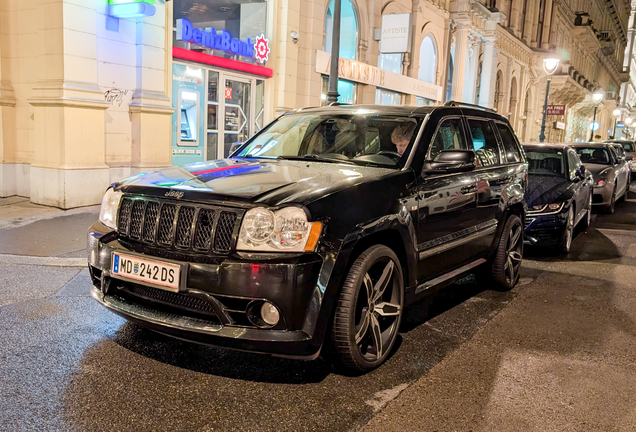 Jeep Grand Cherokee SRT-8 2005