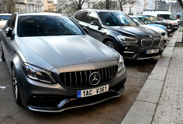 Mercedes-AMG C 63 S W205 2018