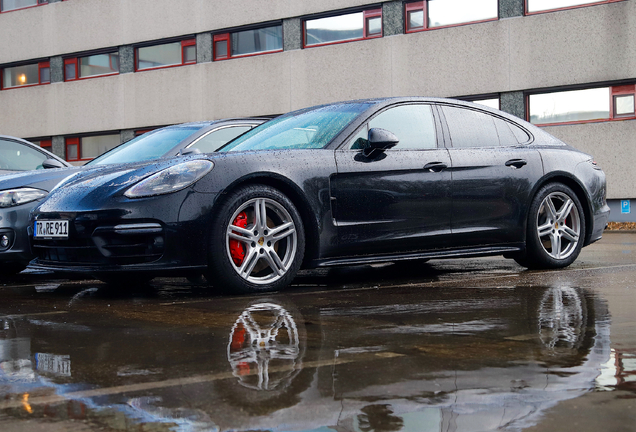 Porsche 971 Panamera GTS MkI