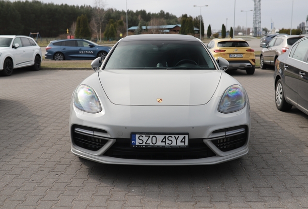 Porsche 971 Panamera Turbo S E-Hybrid MkI