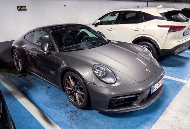 Porsche 992 Carrera 4S MkI