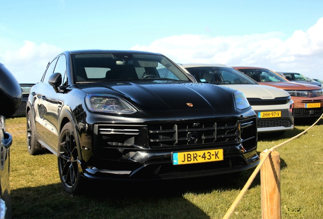 Porsche Cayenne Coupé Turbo E-Hybrid