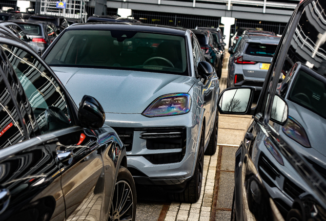 Porsche Cayenne Coupé Turbo E-Hybrid