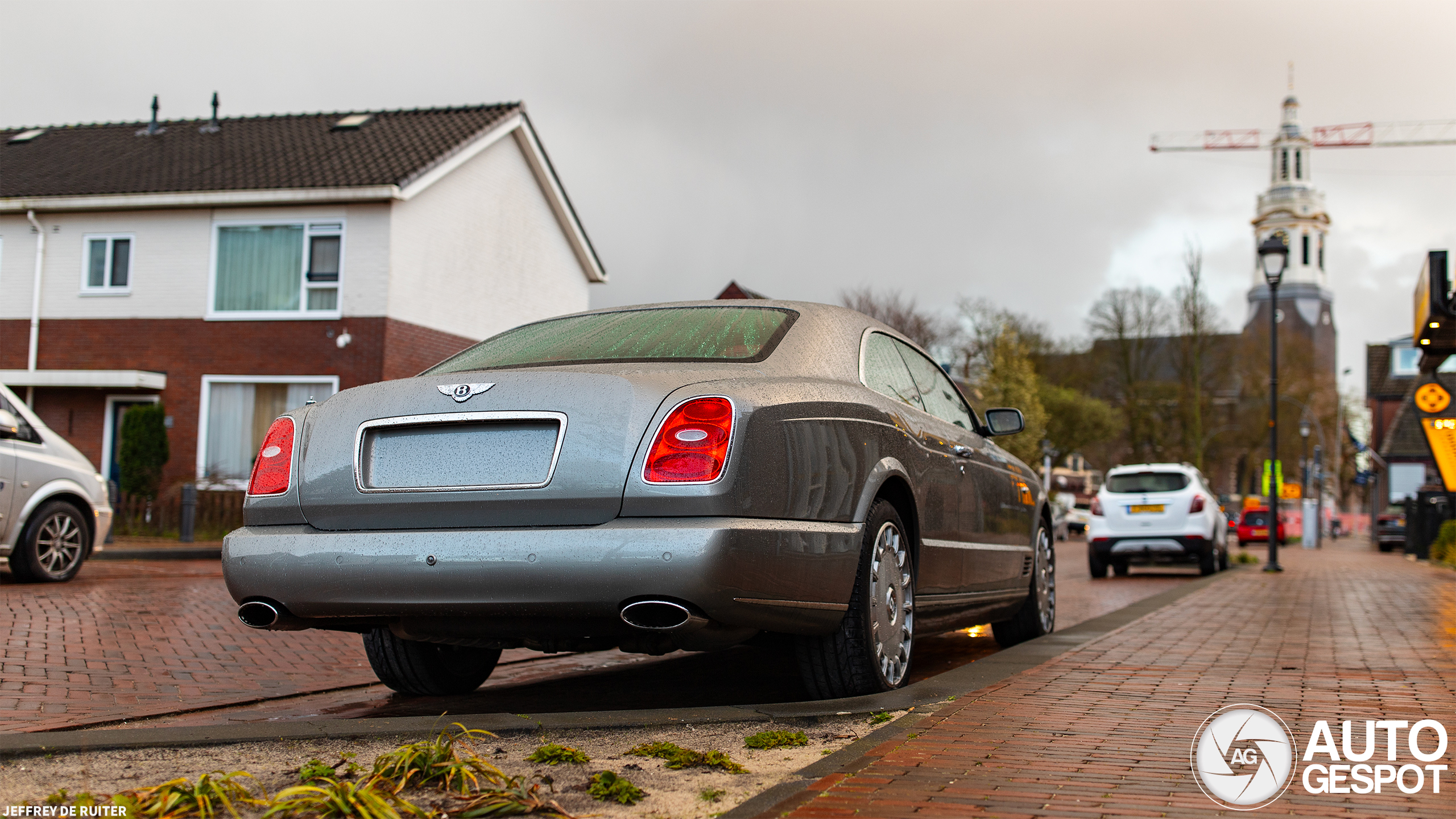 Bentley Brooklands blijft een fraaie coupé