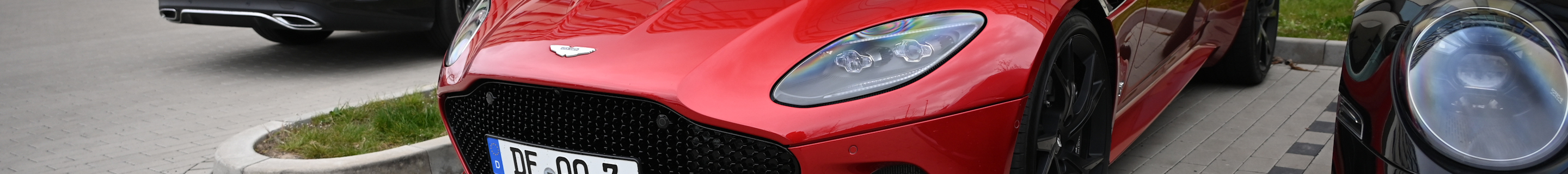 Aston Martin DBS Superleggera