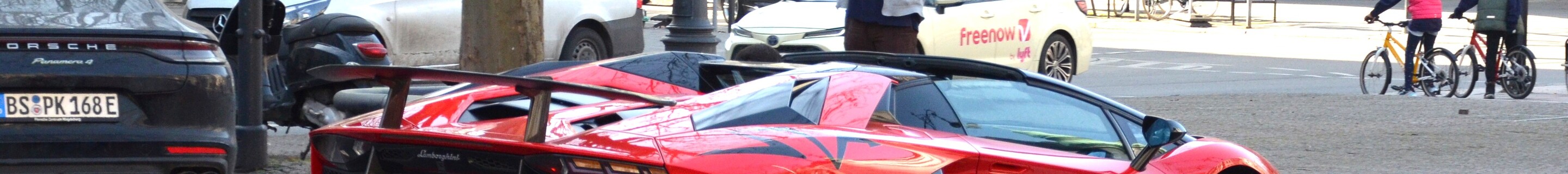 Lamborghini Aventador LP750-4 SuperVeloce Roadster