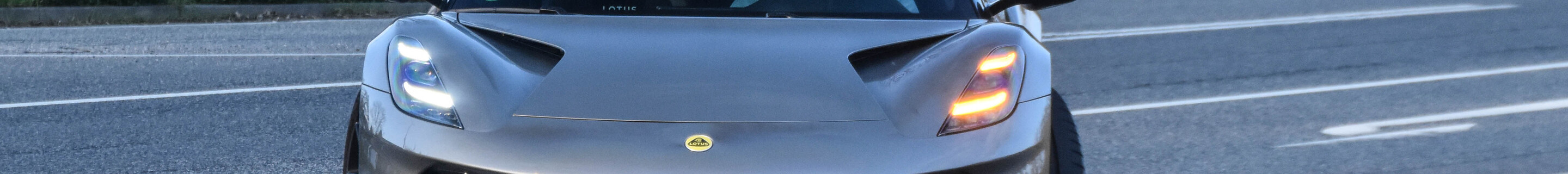 Lotus Emira