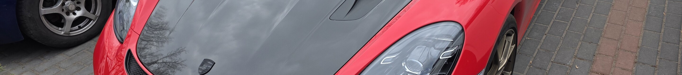 Porsche 718 Cayman GT4 RS Weissach Package