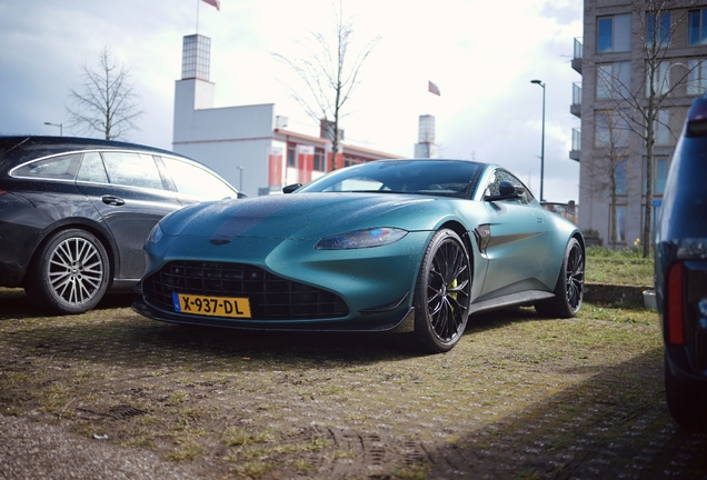 Aston Martin V8 Vantage Formula 1 Edition
