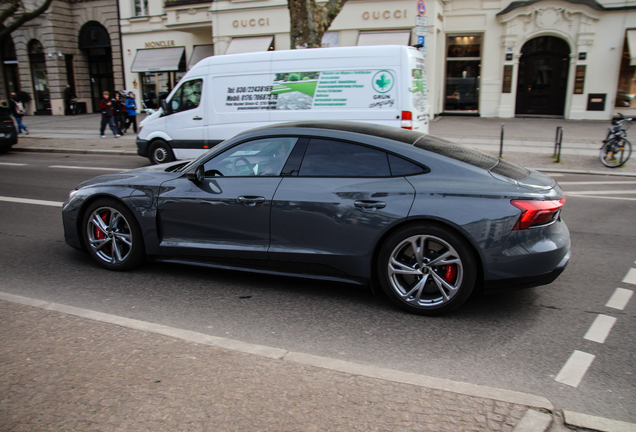 Audi RS E-Tron GT 2025