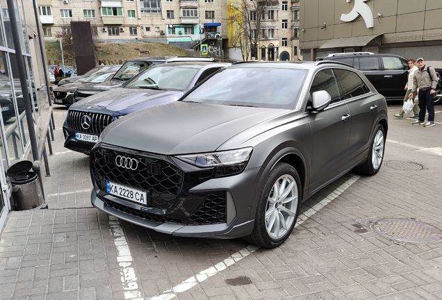 Audi RS Q8 2024
