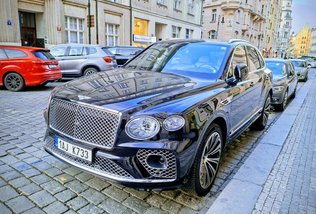 Bentley Bentayga V8 2021