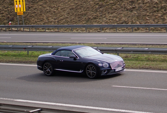 Bentley Continental GTC V8 Azure