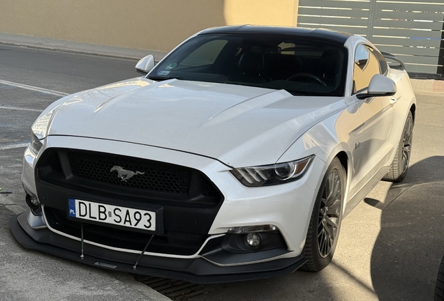 Ford Mustang GT 2015