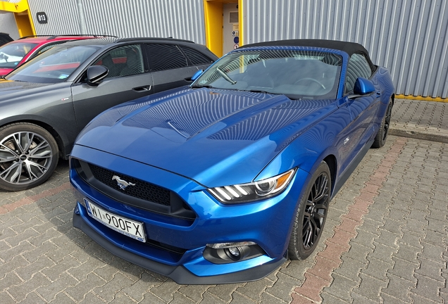 Ford Mustang GT Convertible 2015