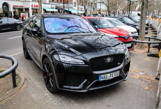 Jaguar F-PACE SVR