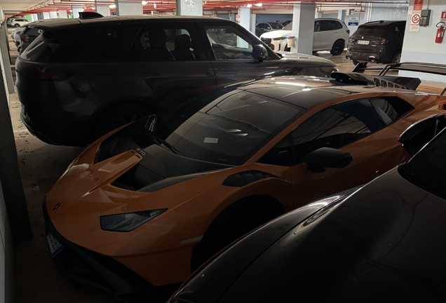 Lamborghini Huracán LP640-2 STO