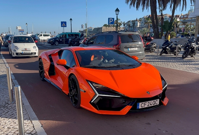 Lamborghini Revuelto