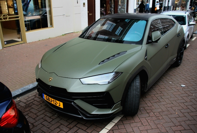 Lamborghini Urus Performante