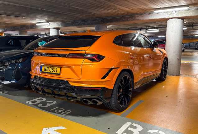 Lamborghini Urus S