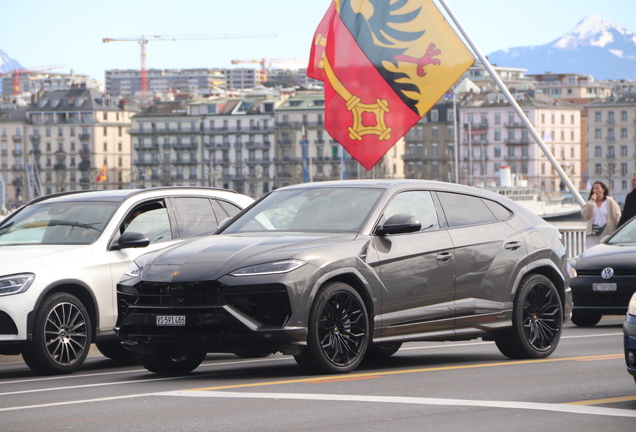 Lamborghini Urus SE