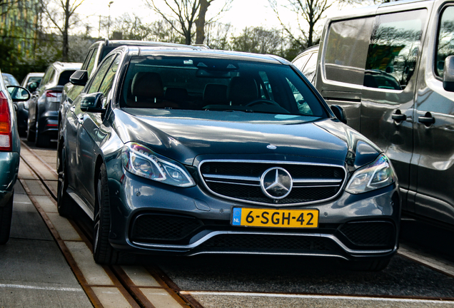 Mercedes-Benz E 63 AMG S W212