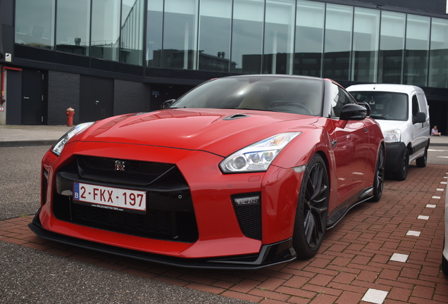 Nissan GT-R 2017