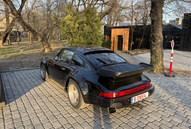 Porsche 930 Turbo