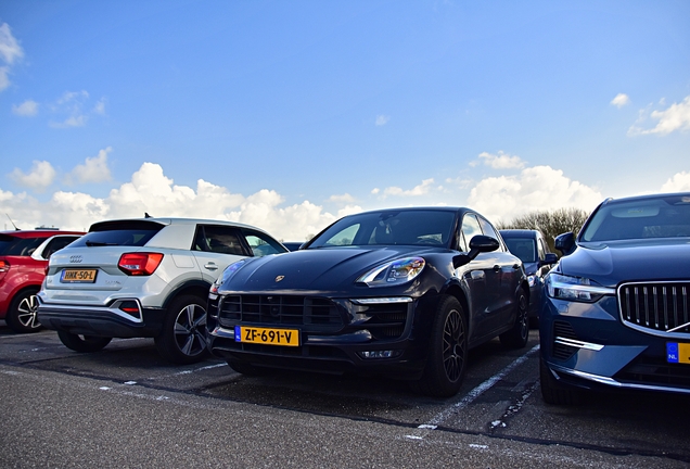 Porsche 95B Macan GTS MkI