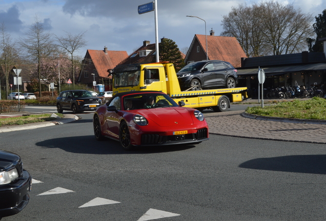Porsche 992 Carrera 4 GTS Cabriolet MkII