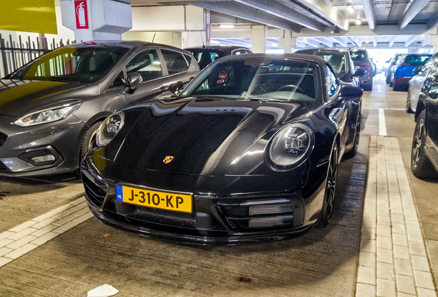 Porsche 992 Carrera 4S Cabriolet MkI