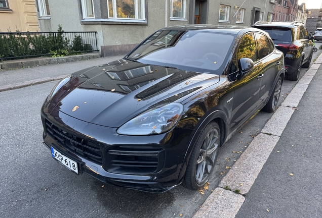 Porsche Cayenne Coupé Turbo S E-Hybrid
