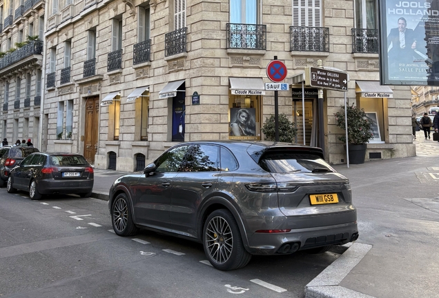Porsche Cayenne Turbo S E-Hybrid