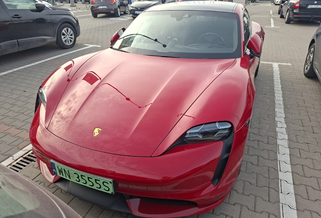 Porsche Taycan Turbo MkI